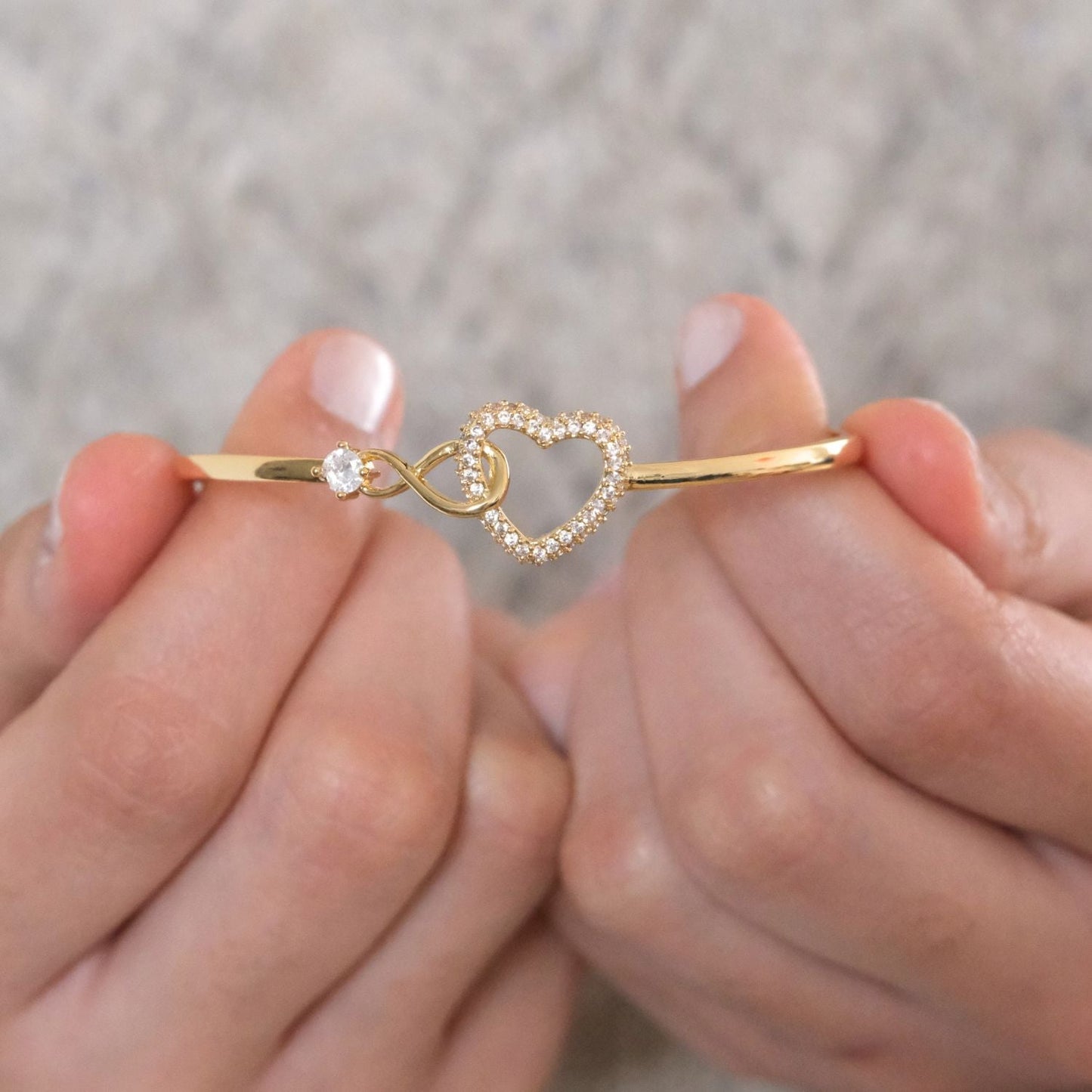Mother & Daughter - Eternal bond - Infinity Heart Bracelet