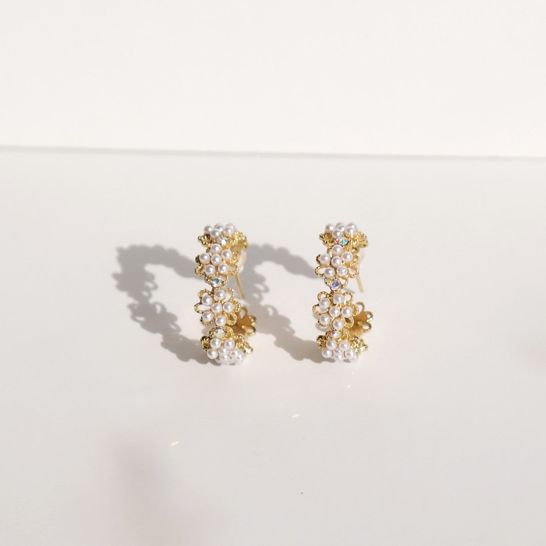 Lace Pearl Earrings