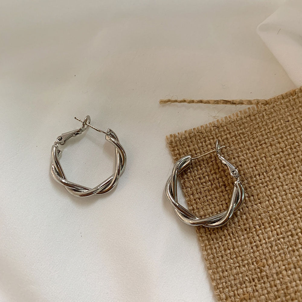 Twist Minimalist Hoop Earrings