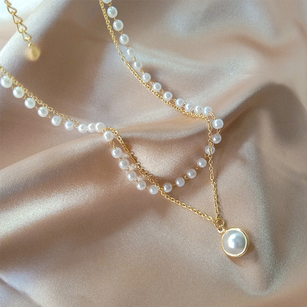 Classic Pearl Necklace