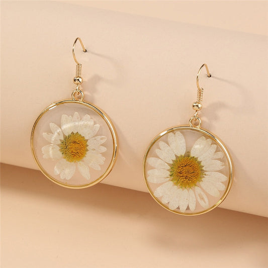 Forever Daisy Earrings