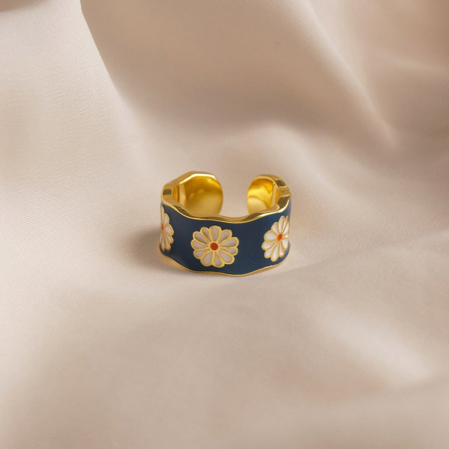 Daisy Ring Collection