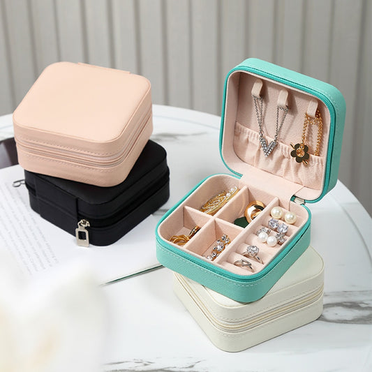 DELUXE JEWELRY CASE