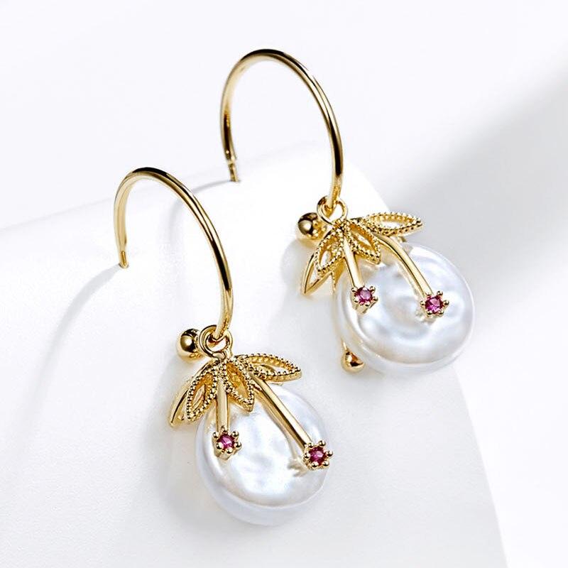 Shell Pearl Earrings