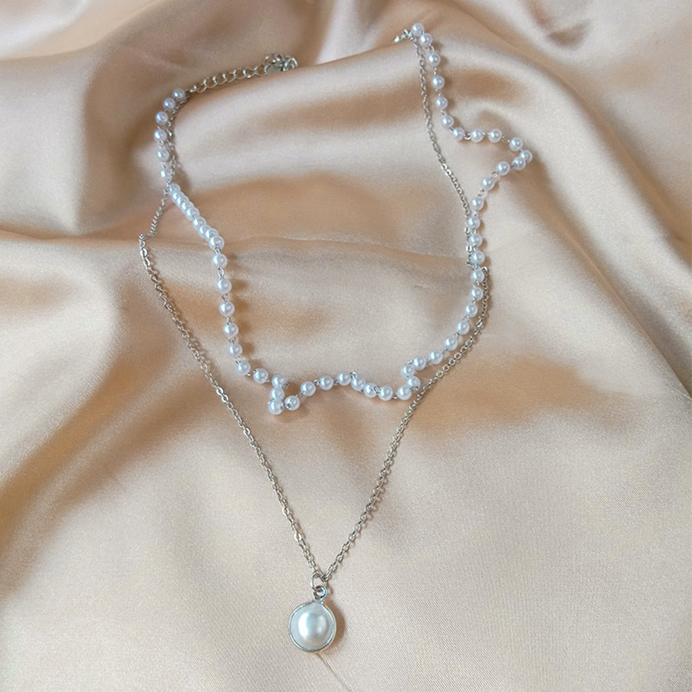 Classic Pearl Necklace