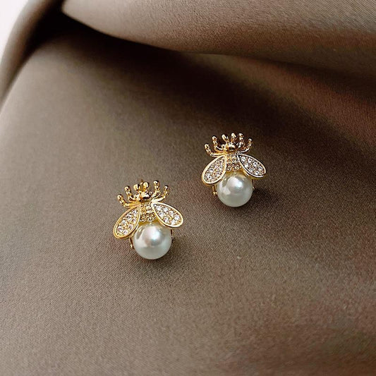 Bee Pearl Earrings